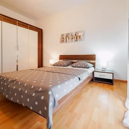 1 With Pool And Sea View * Ljubac (Zadar)